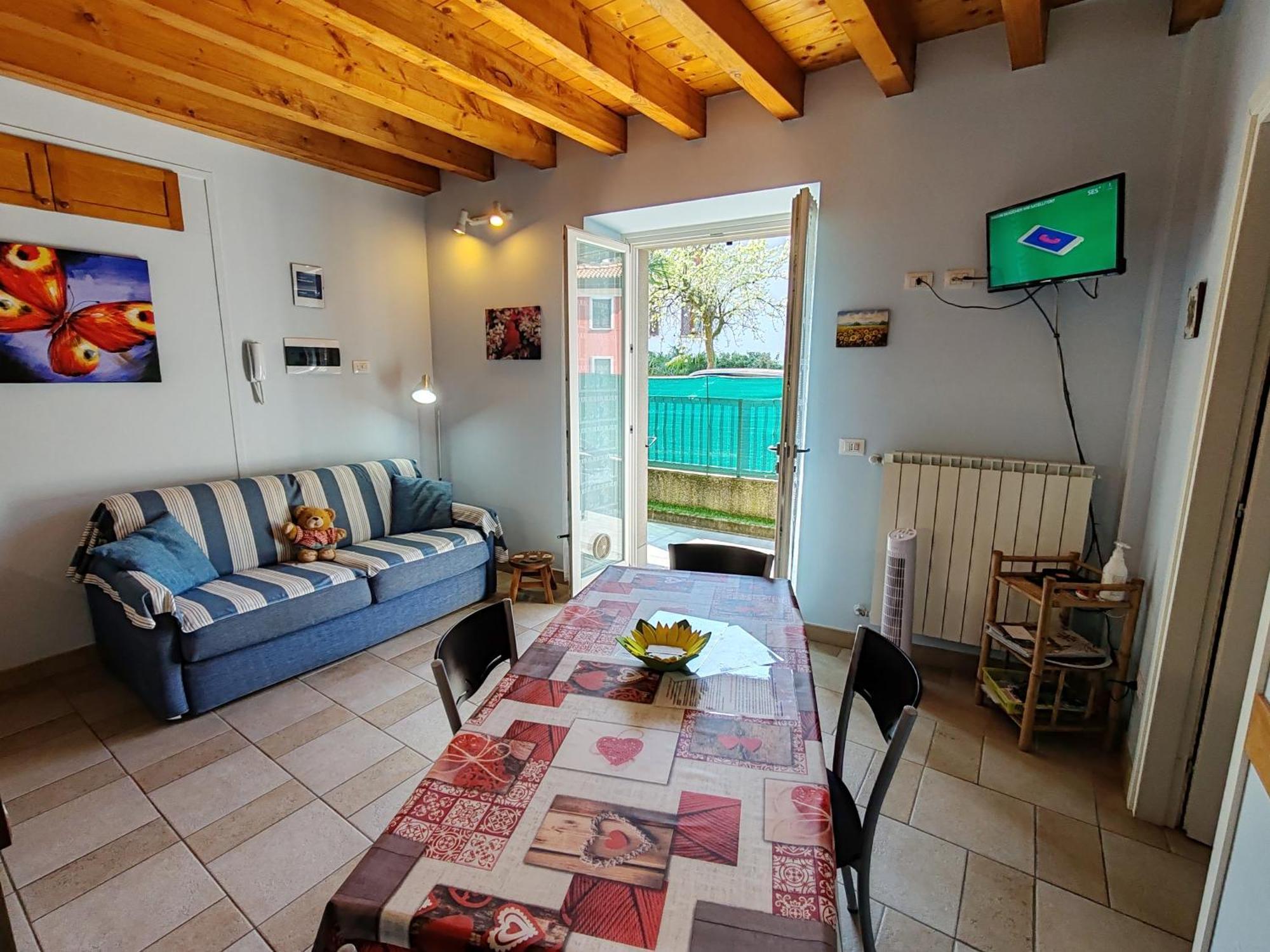Residenza Silvana Apt A Cielo On The Ground Floor With Parking Verbania Dış mekan fotoğraf